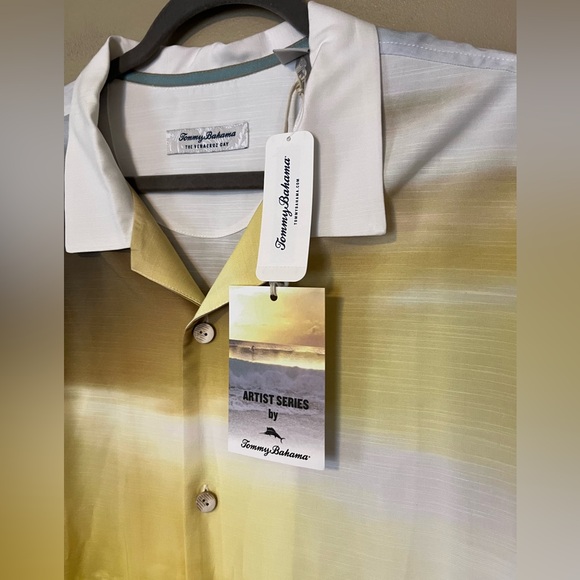 Tommy Bahama Men’s Veracruz Cay Sunset Break Button Up Camp Shirt NWT - Picture 2 of 9